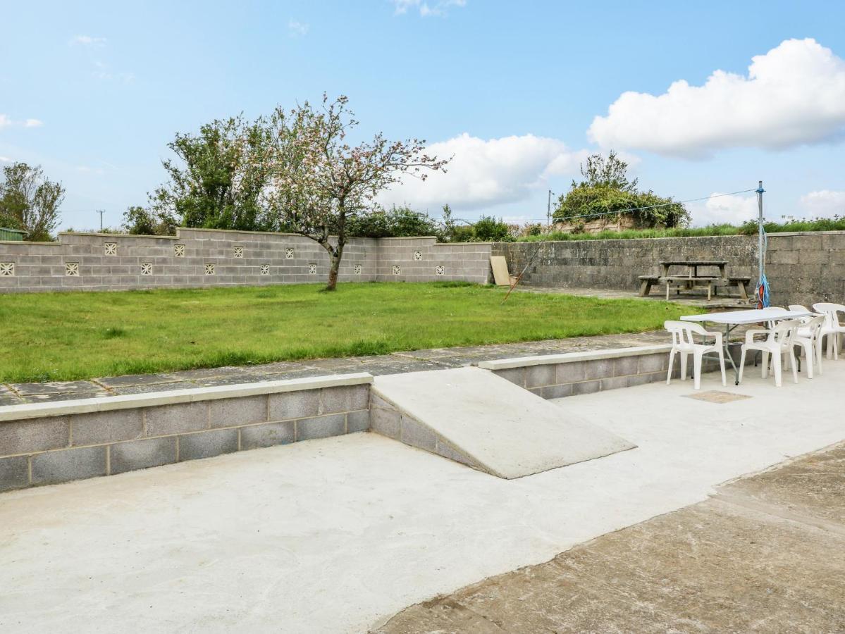 Tir Bedw Villa Ederyn Exterior photo